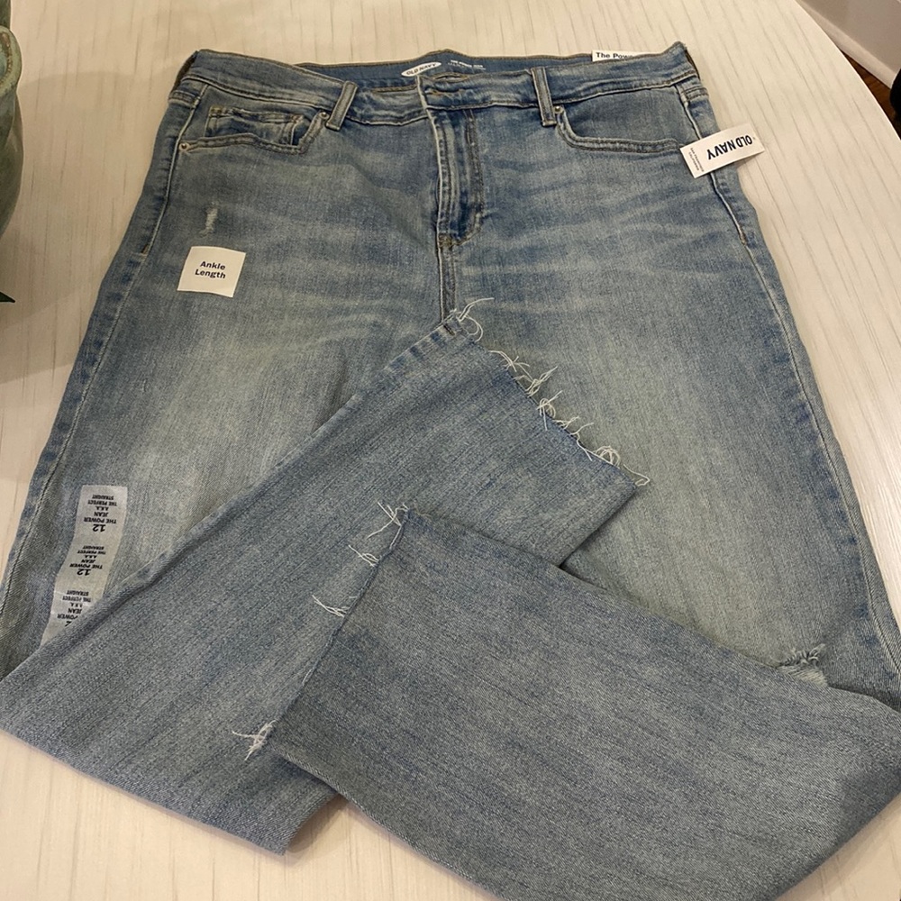 Old Navy jeans size 12 NWT